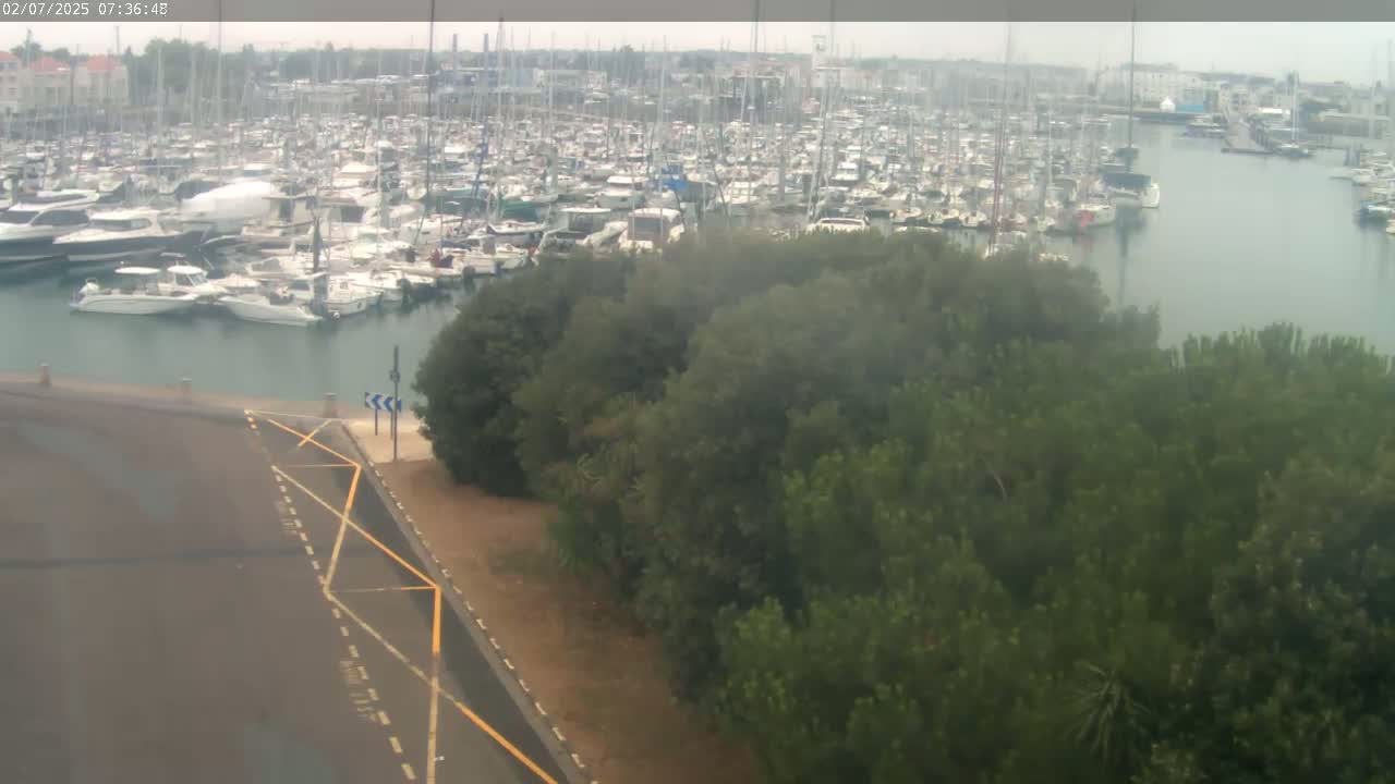 Les Sables-d'Olonne City & Port de Plaisance Olona Port Live Cam - Les Sables-d'Olonne, Vendée, Pays de la Loire, France