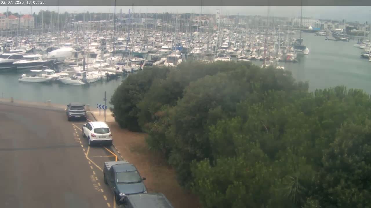 Les Sables-d'Olonne City & Port de Plaisance Olona Port Live Cam - Les Sables-d'Olonne, Vendée, Pays de la Loire, France