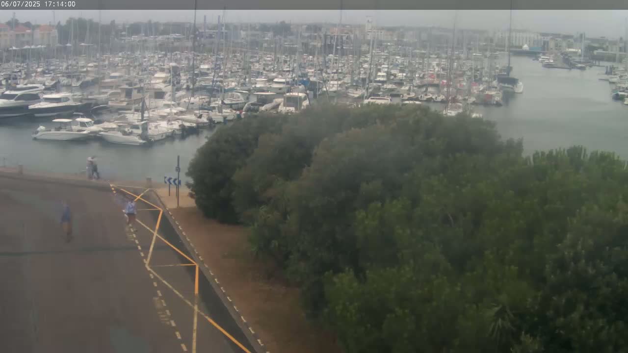Les Sables-d'Olonne City & Port de Plaisance Olona Port Live Cam - Les Sables-d'Olonne, Vendée, Pays de la Loire, France