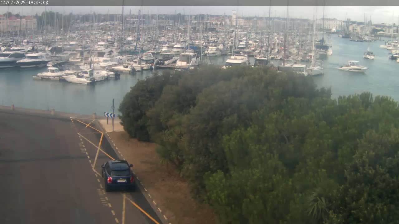 Les Sables-d'Olonne City & Port de Plaisance Olona Port Live Cam - Les Sables-d'Olonne, Vendée, Pays de la Loire, France