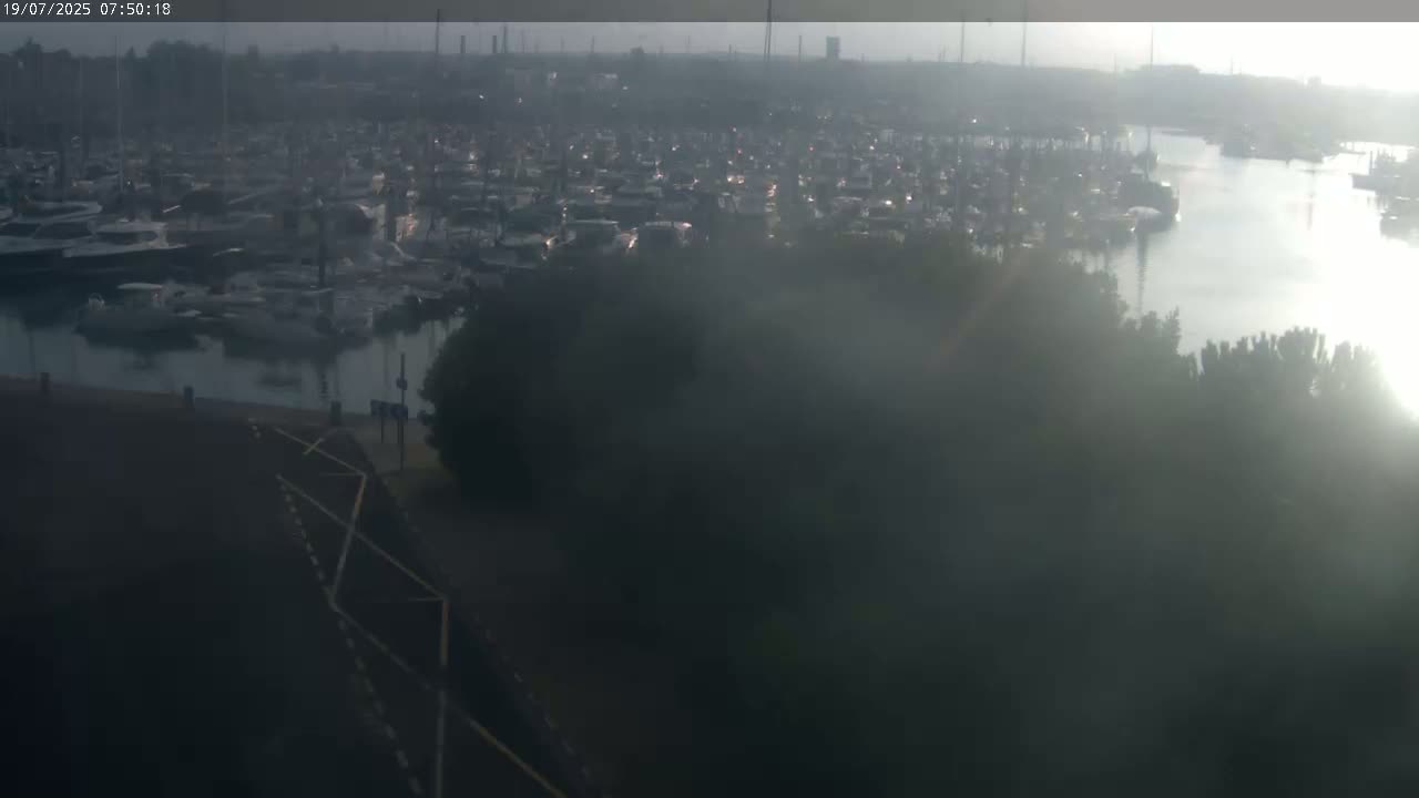 Les Sables-d'Olonne City & Port de Plaisance Olona Port Live Cam - Les Sables-d'Olonne, Vendée, Pays de la Loire, France