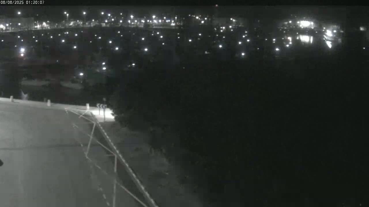 Les Sables-d'Olonne City & Port de Plaisance Olona Port Live Cam - Les Sables-d'Olonne, Vendée, Pays de la Loire, France