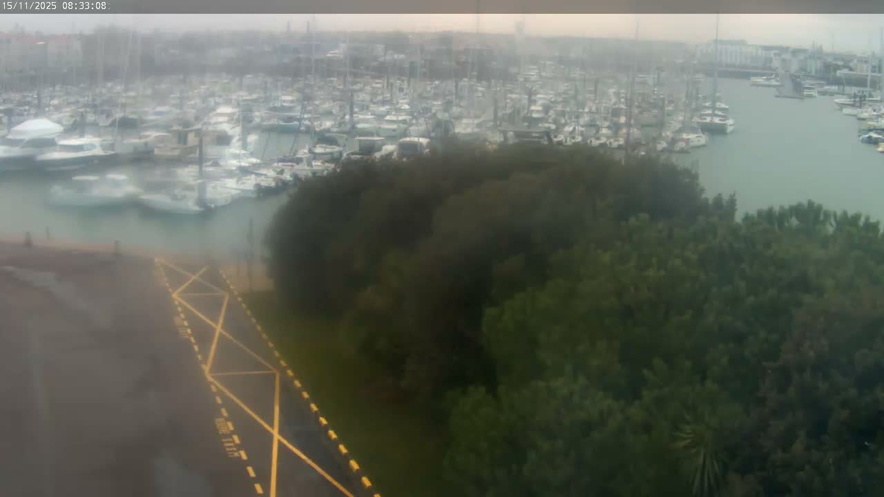 Les Sables-d'Olonne City & Port de Plaisance Olona Port Live Cam - Les Sables-d'Olonne, Vendée, Pays de la Loire, France