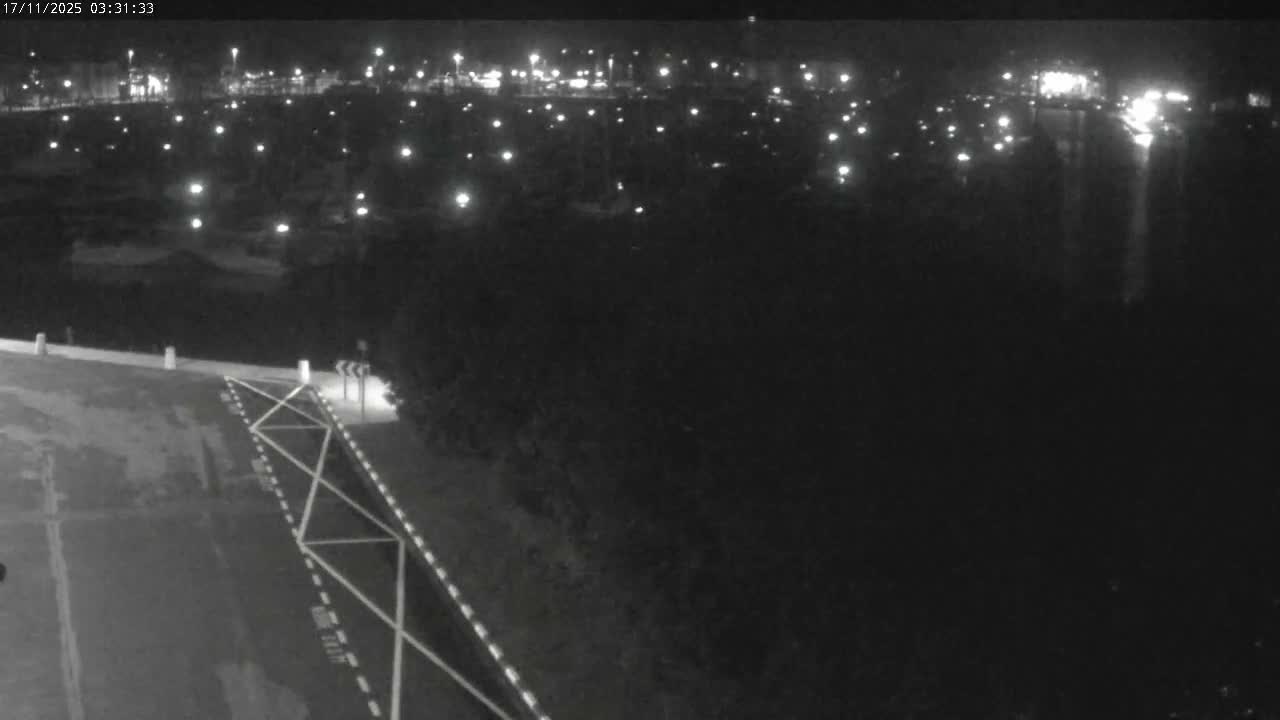 Les Sables-d'Olonne City & Port de Plaisance Olona Port Live Cam - Les Sables-d'Olonne, Vendée, Pays de la Loire, France