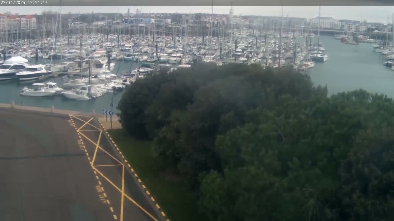 Les Sables-d'Olonne City & Port de Plaisance Olona Port Live Cam - Les Sables-d'Olonne, Vendée, Pays de la Loire, France