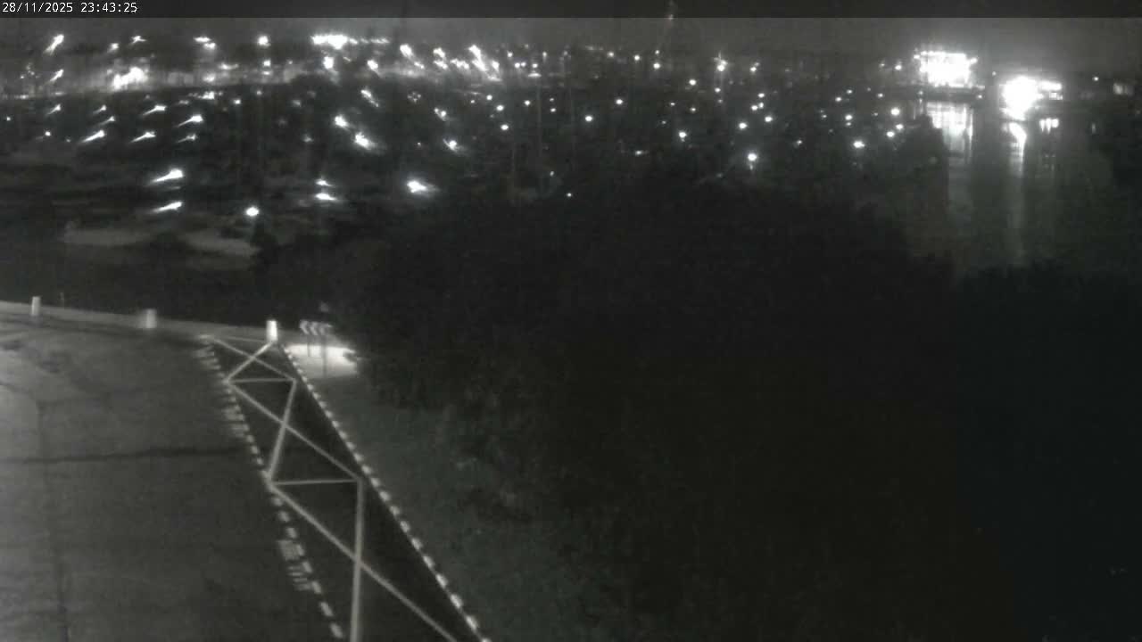 Les Sables-d'Olonne City & Port de Plaisance Olona Port Live Cam - Les Sables-d'Olonne, Vendée, Pays de la Loire, France