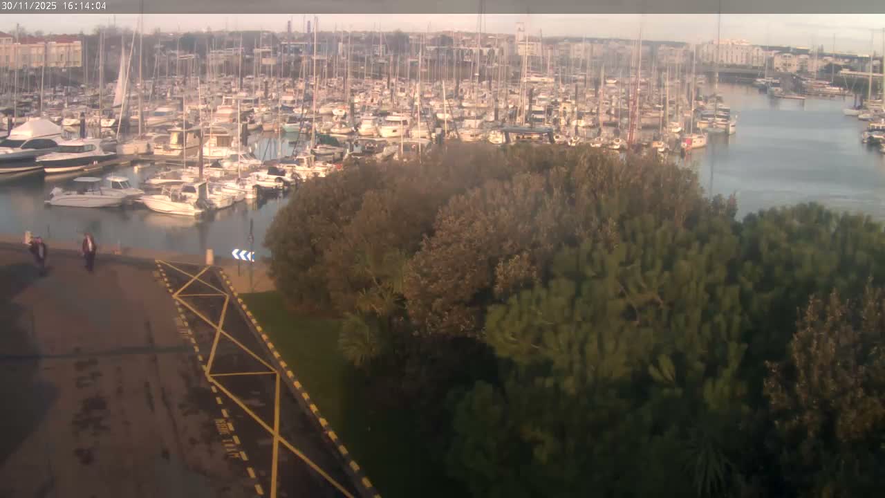 Les Sables-d'Olonne City & Port de Plaisance Olona Port Live Cam - Les Sables-d'Olonne, Vendée, Pays de la Loire, France