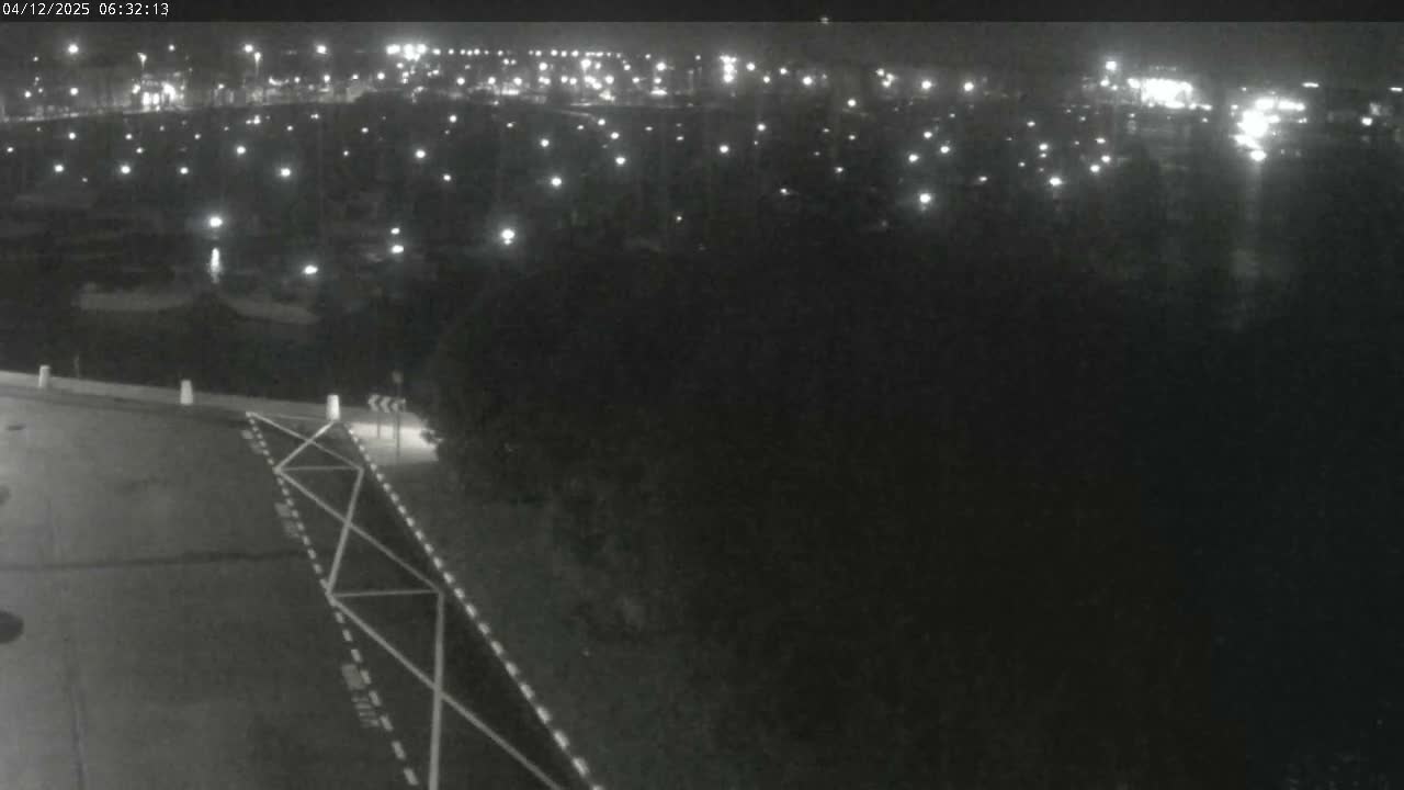 Les Sables-d'Olonne City & Port de Plaisance Olona Port Live Cam - Les Sables-d'Olonne, Vendée, Pays de la Loire, France