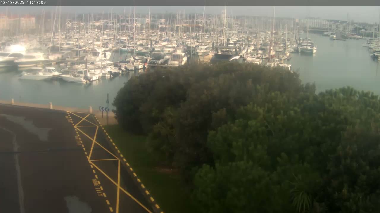 Les Sables-d'Olonne City & Port de Plaisance Olona Port Live Cam - Les Sables-d'Olonne, Vendée, Pays de la Loire, France