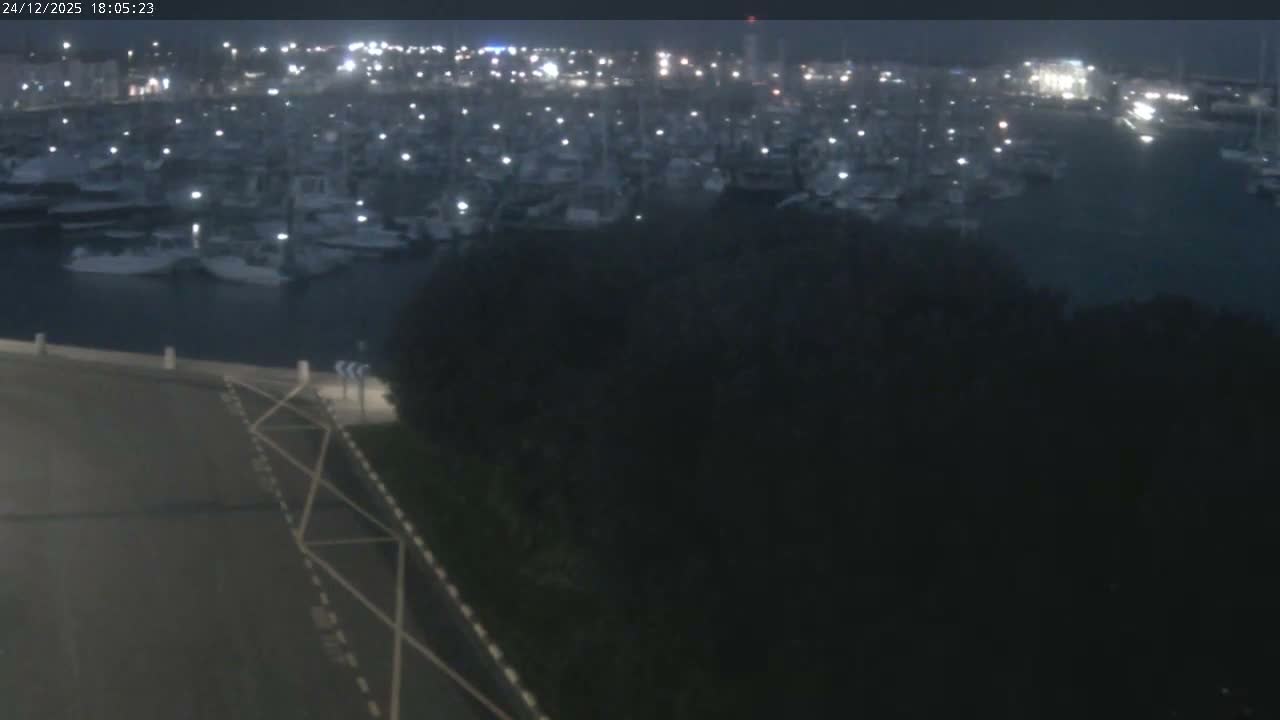 Les Sables-d'Olonne City & Port de Plaisance Olona Port Live Cam - Les Sables-d'Olonne, Vendée, Pays de la Loire, France