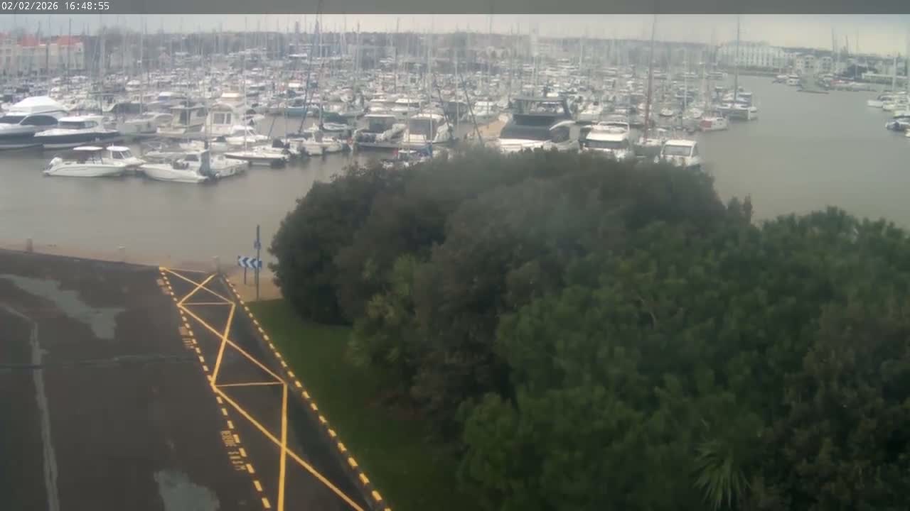 Les Sables-d'Olonne City & Port de Plaisance Olona Port Live Cam - Les Sables-d'Olonne, Vendée, Pays de la Loire, France