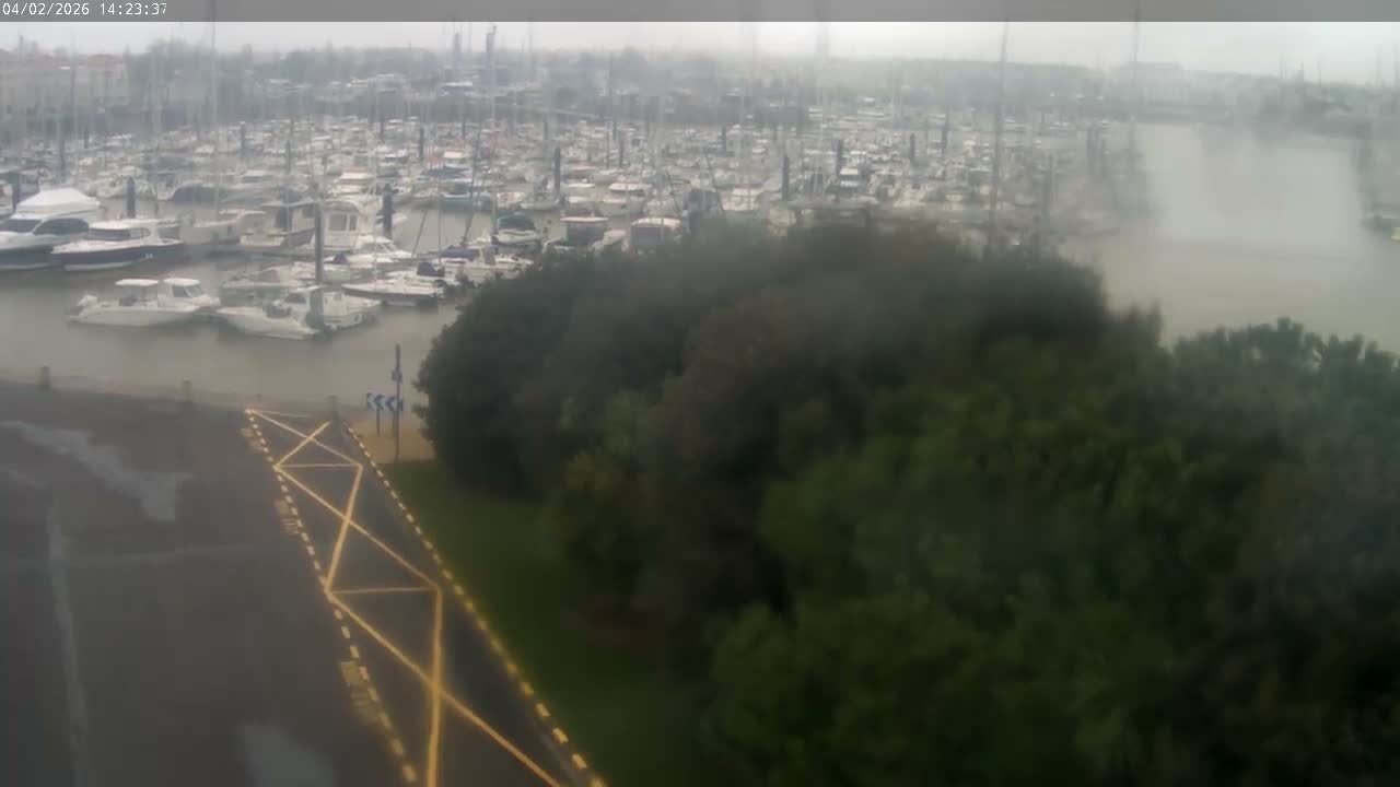 Les Sables-d'Olonne City & Port de Plaisance Olona Port Live Cam - Les Sables-d'Olonne, Vendée, Pays de la Loire, France