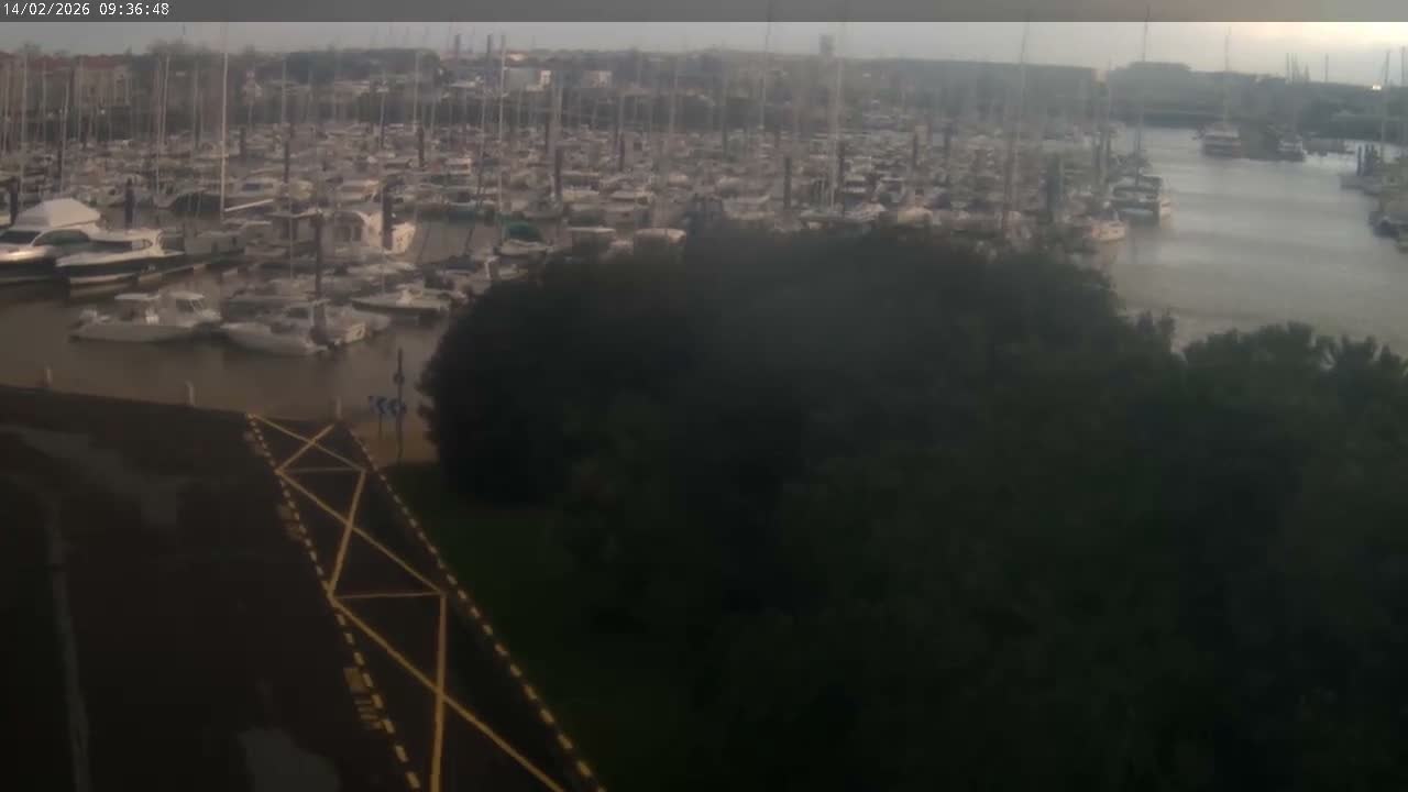 Les Sables-d'Olonne City & Port de Plaisance Olona Port Live Cam - Les Sables-d'Olonne, Vendée, Pays de la Loire, France