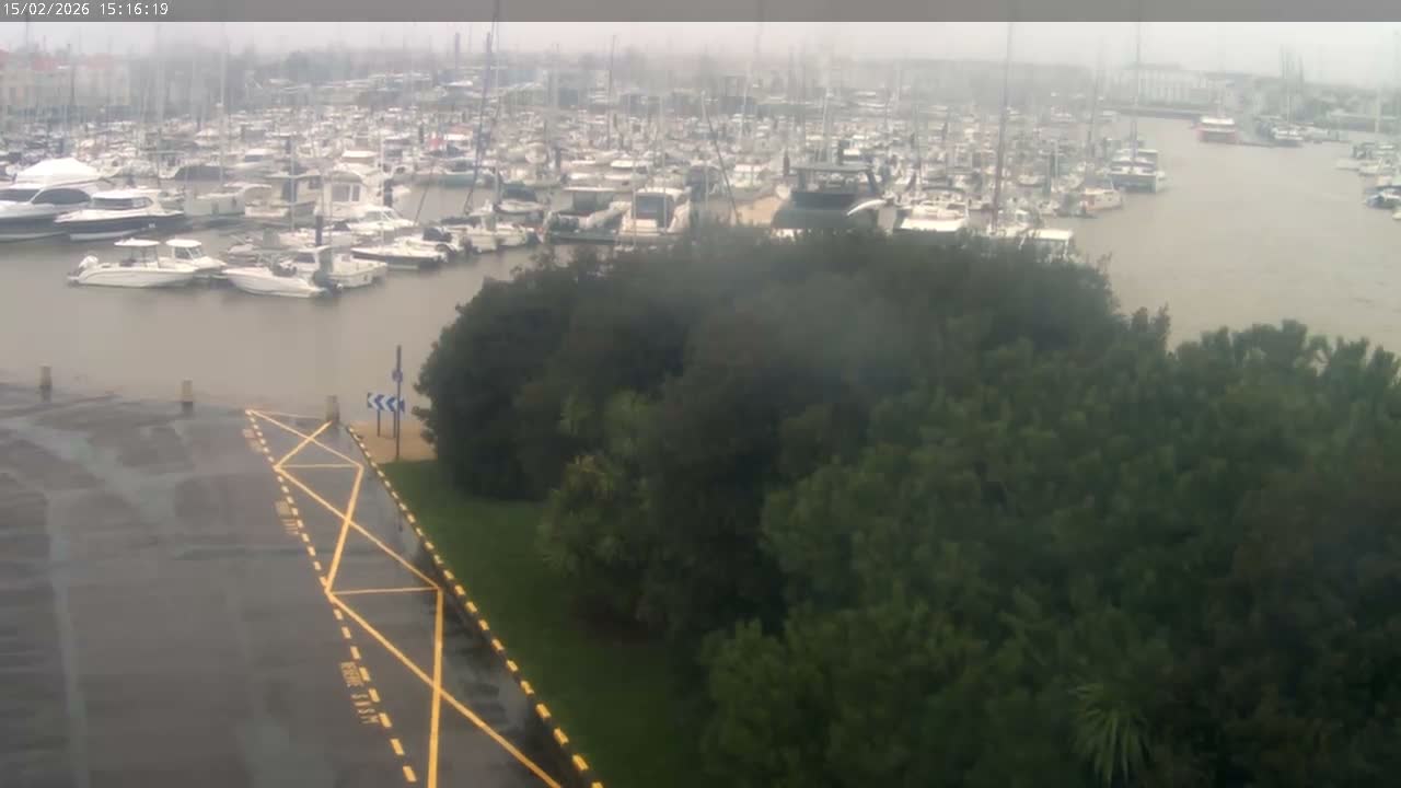 Les Sables-d'Olonne City & Port de Plaisance Olona Port Live Cam - Les Sables-d'Olonne, Vendée, Pays de la Loire, France