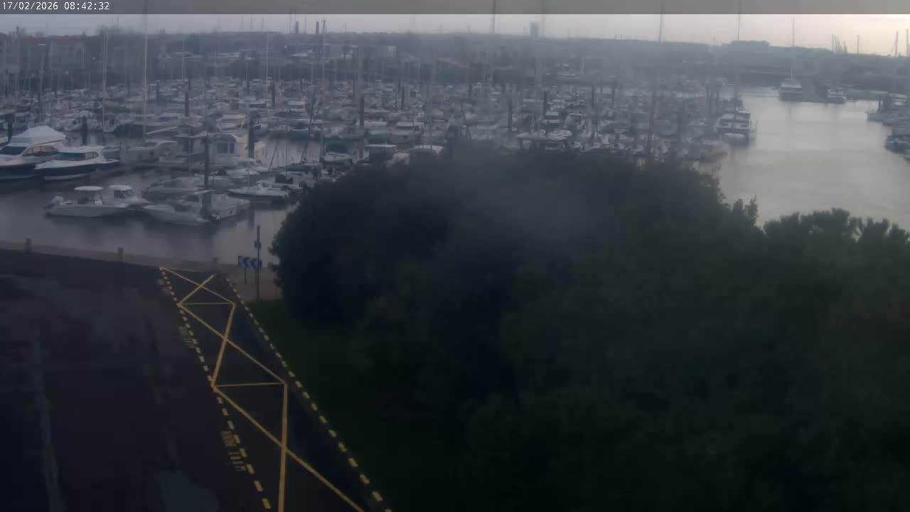 Les Sables-d'Olonne City & Port de Plaisance Olona Port Live Cam - Les Sables-d'Olonne, Vendée, Pays de la Loire, France