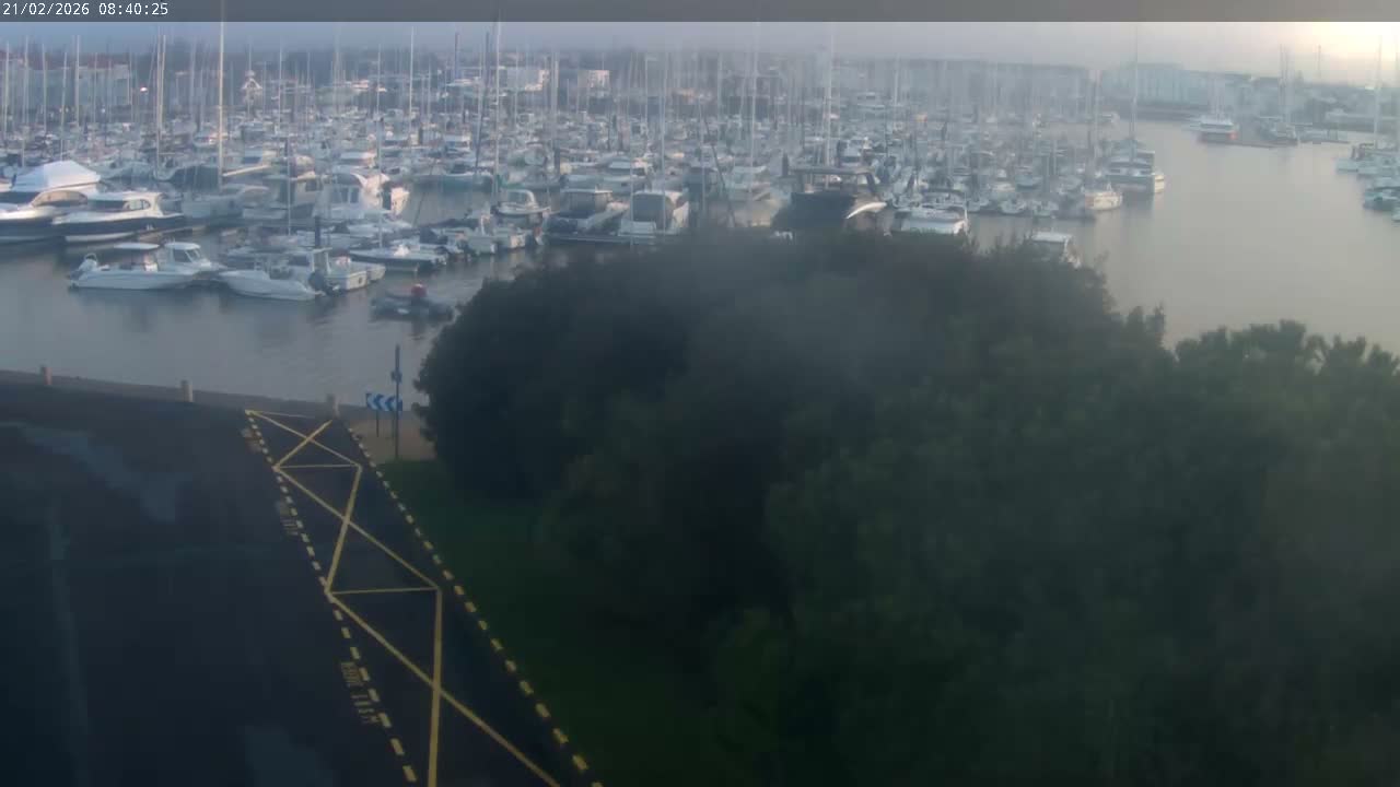 Les Sables-d'Olonne City & Port de Plaisance Olona Port Live Cam - Les Sables-d'Olonne, Vendée, Pays de la Loire, France