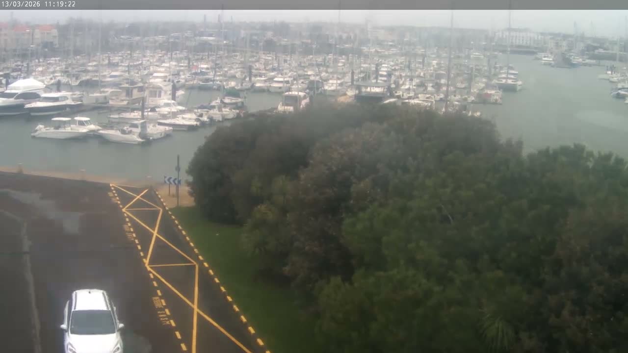 Les Sables-d'Olonne City & Port de Plaisance Olona Port Live Cam - Les Sables-d'Olonne, Vendée, Pays de la Loire, France