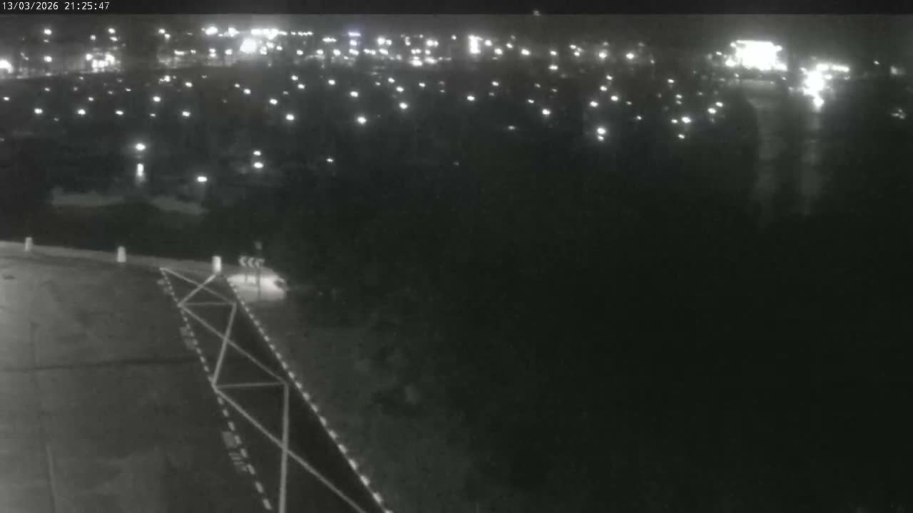 Les Sables-d'Olonne City & Port de Plaisance Olona Port Live Cam - Les Sables-d'Olonne, Vendée, Pays de la Loire, France