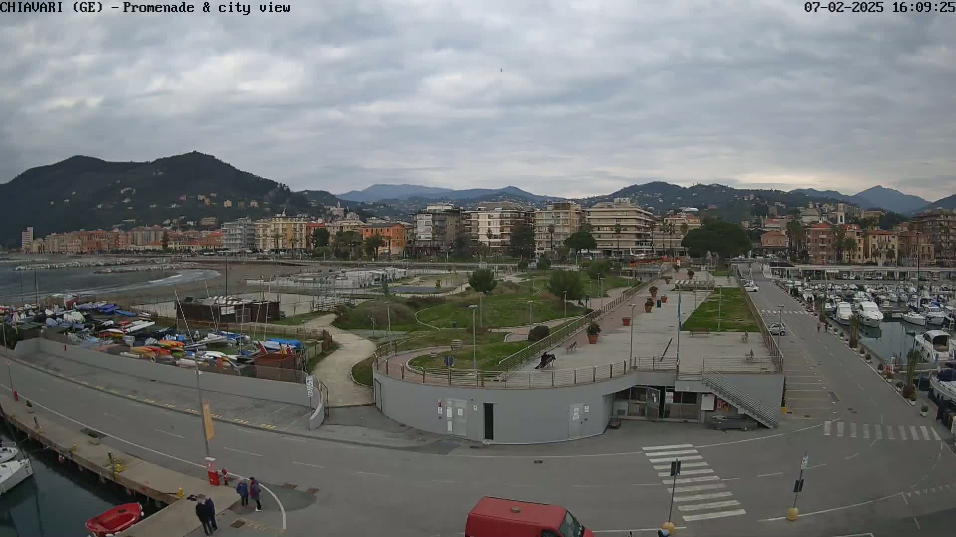Chiavari Tourist Port Live Cam - Genoa, Liguria, Italy