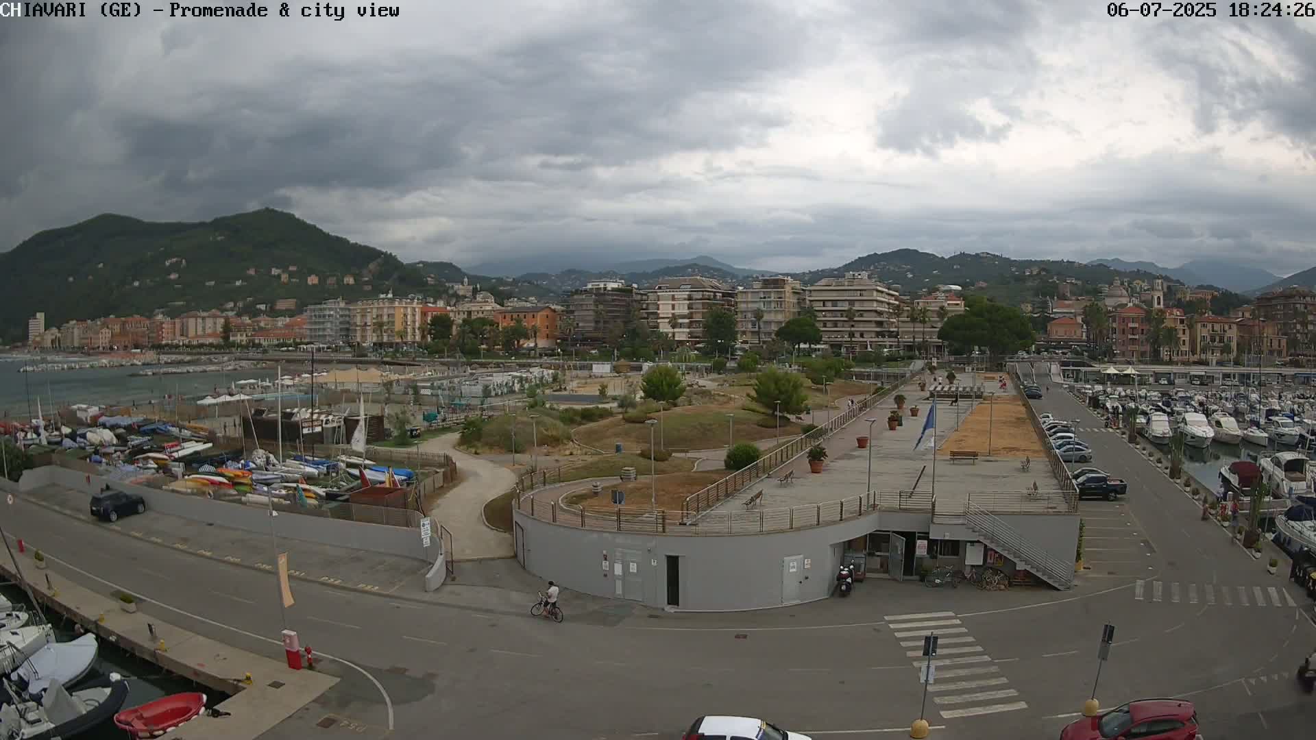 Chiavari Tourist Port Live Cam - Genoa, Liguria, Italy