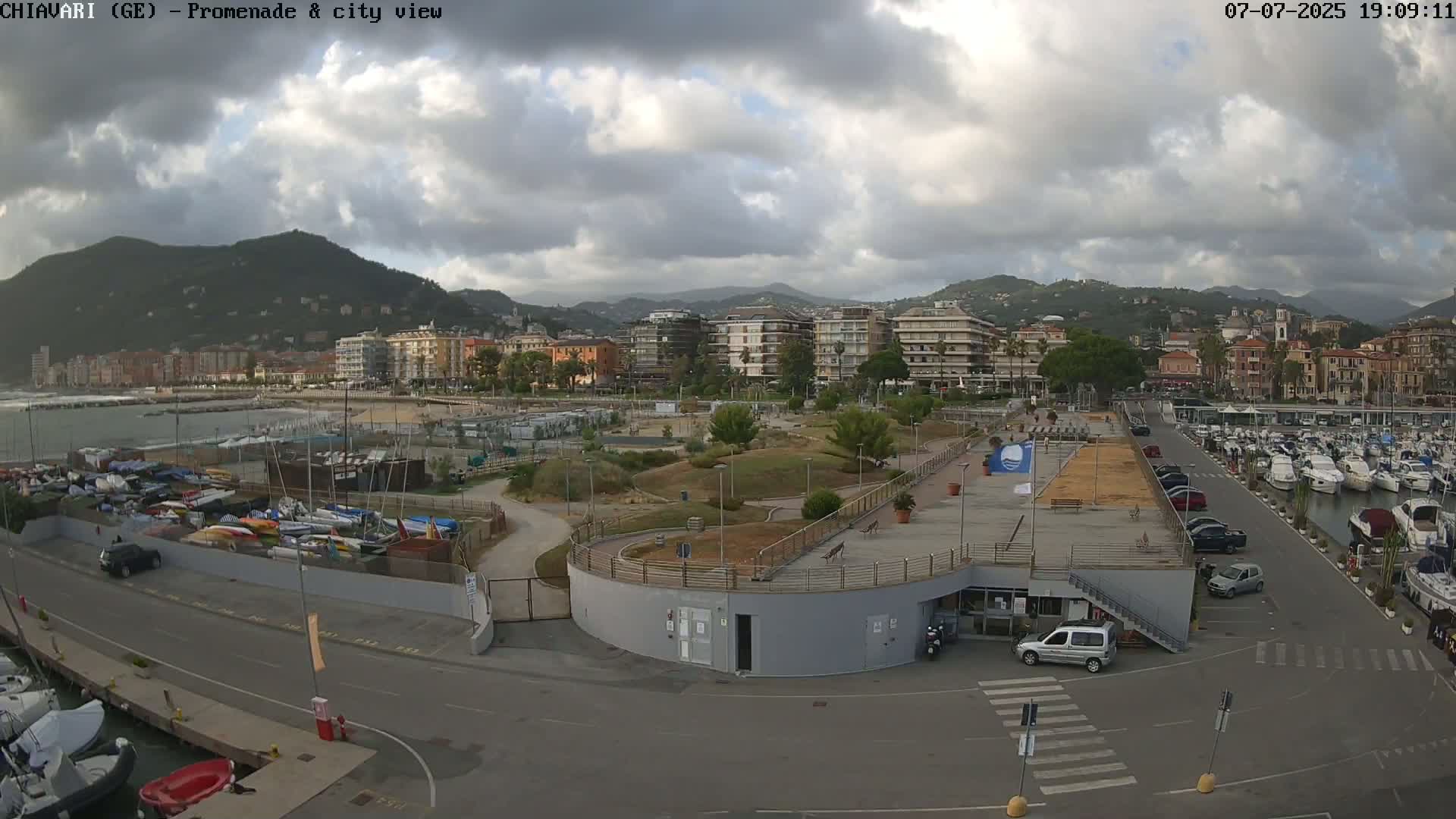 Chiavari Tourist Port Live Cam - Genoa, Liguria, Italy
