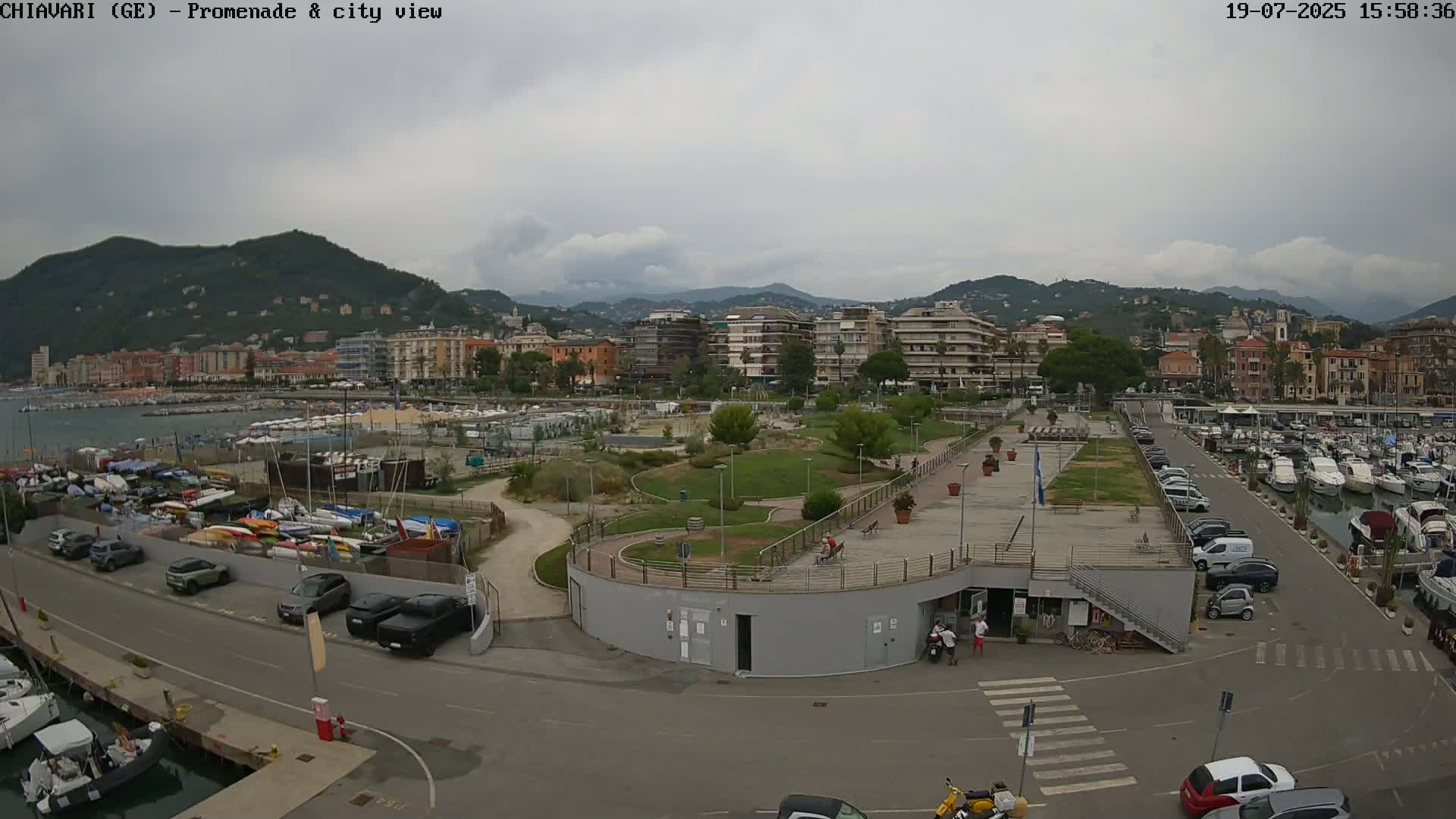 Chiavari Tourist Port Live Cam - Genoa, Liguria, Italy