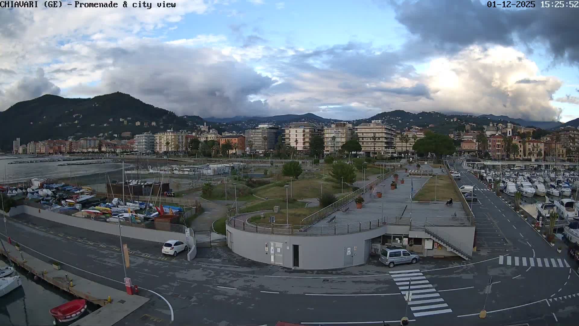 Chiavari Tourist Port Live Cam - Genoa, Liguria, Italy
