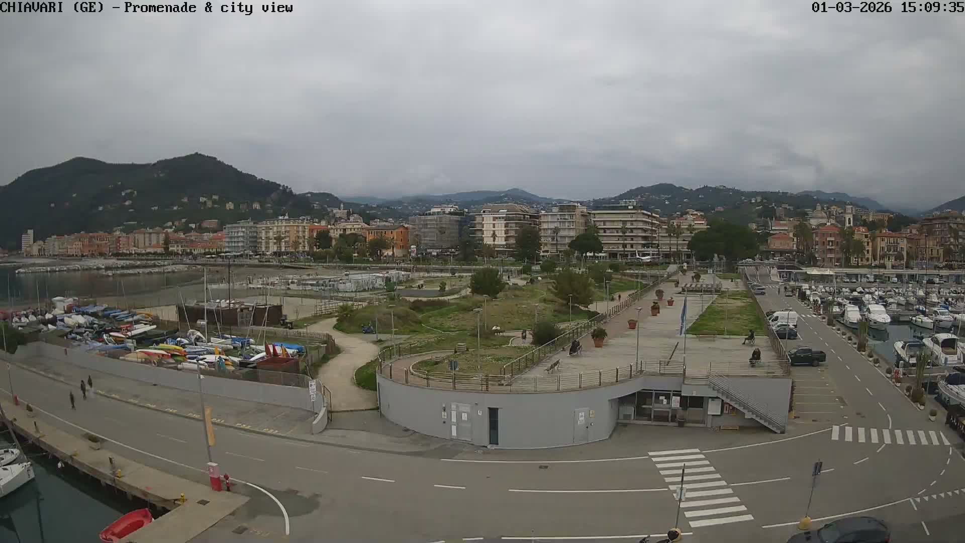 Chiavari Tourist Port Live Cam - Genoa, Liguria, Italy