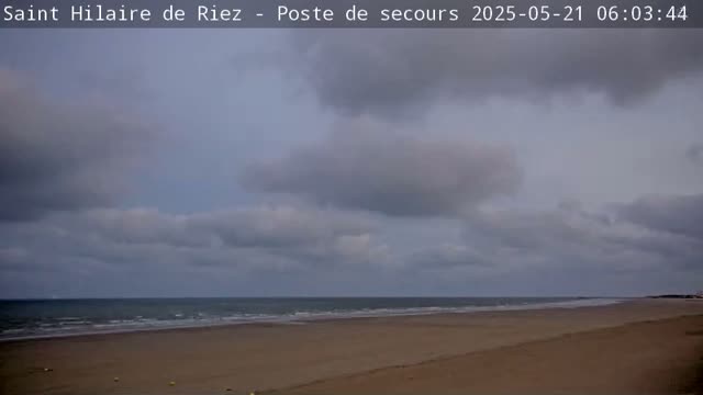 Saint-Hilaire-de-Riez,  Plage des Soxiante Bornes-Salins-Becs-Mouttes-Pege Beaches Live Cam - 	Les Sables-d'Olonne, Vendée, Pays de la Loire, France