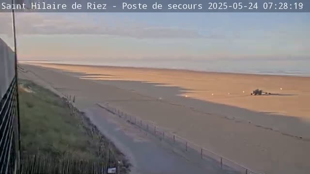 Saint-Hilaire-de-Riez,  Plage des Soxiante Bornes-Salins-Becs-Mouttes-Pege Beaches Live Cam - 	Les Sables-d'Olonne, Vendée, Pays de la Loire, France