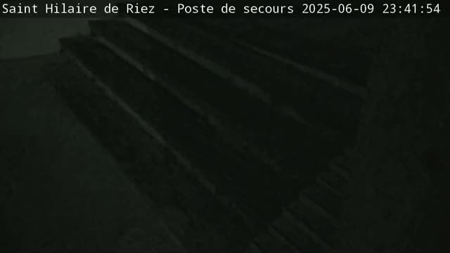 Saint-Hilaire-de-Riez,  Plage des Soxiante Bornes-Salins-Becs-Mouttes-Pege Beaches Live Cam - 	Les Sables-d'Olonne, Vendée, Pays de la Loire, France