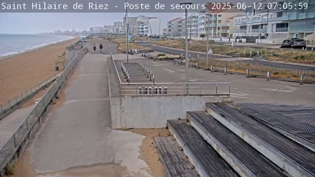 Saint-Hilaire-de-Riez,  Plage des Soxiante Bornes-Salins-Becs-Mouttes-Pege Beaches Live Cam - 	Les Sables-d'Olonne, Vendée, Pays de la Loire, France