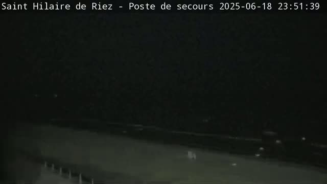 Saint-Hilaire-de-Riez,  Plage des Soxiante Bornes-Salins-Becs-Mouttes-Pege Beaches Live Cam - 	Les Sables-d'Olonne, Vendée, Pays de la Loire, France