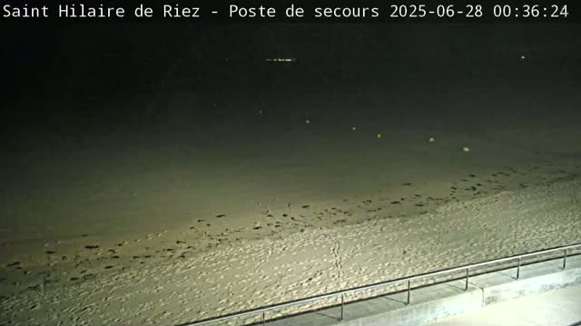 Saint-Hilaire-de-Riez,  Plage des Soxiante Bornes-Salins-Becs-Mouttes-Pege Beaches Live Cam - 	Les Sables-d'Olonne, Vendée, Pays de la Loire, France