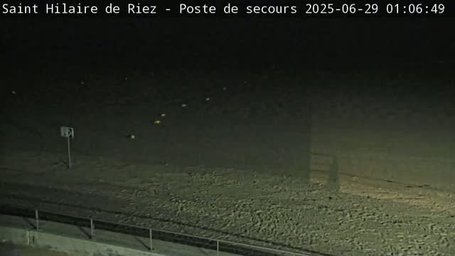 Saint-Hilaire-de-Riez,  Plage des Soxiante Bornes-Salins-Becs-Mouttes-Pege Beaches Live Cam - 	Les Sables-d'Olonne, Vendée, Pays de la Loire, France