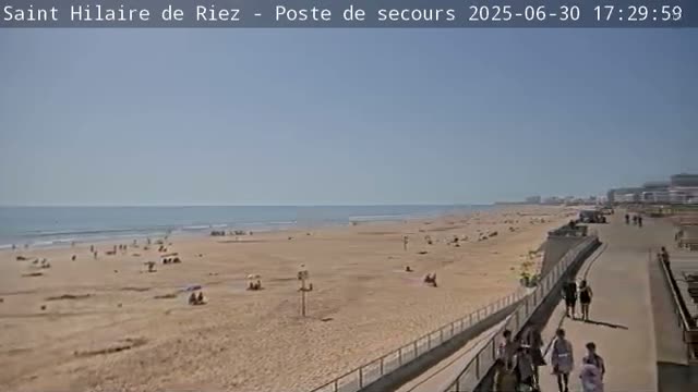 Saint-Hilaire-de-Riez,  Plage des Soxiante Bornes-Salins-Becs-Mouttes-Pege Beaches Live Cam - 	Les Sables-d'Olonne, Vendée, Pays de la Loire, France
