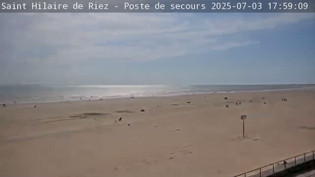 Saint-Hilaire-de-Riez,  Plage des Soxiante Bornes-Salins-Becs-Mouttes-Pege Beaches Live Cam - 	Les Sables-d'Olonne, Vendée, Pays de la Loire, France