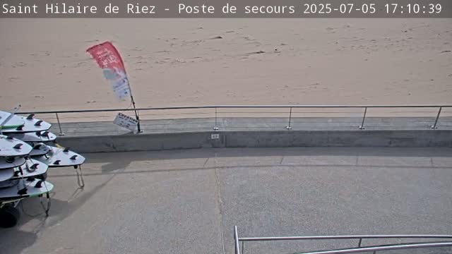 Saint-Hilaire-de-Riez,  Plage des Soxiante Bornes-Salins-Becs-Mouttes-Pege Beaches Live Cam - 	Les Sables-d'Olonne, Vendée, Pays de la Loire, France