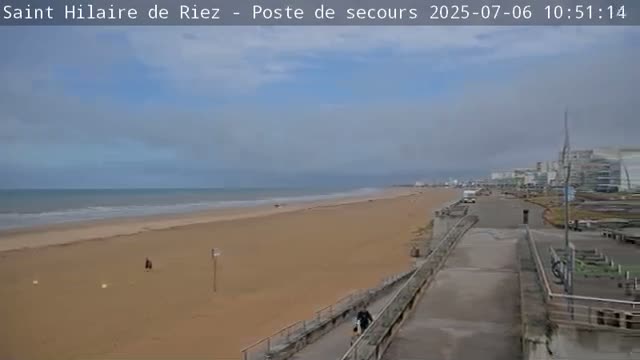 Saint-Hilaire-de-Riez,  Plage des Soxiante Bornes-Salins-Becs-Mouttes-Pege Beaches Live Cam - 	Les Sables-d'Olonne, Vendée, Pays de la Loire, France