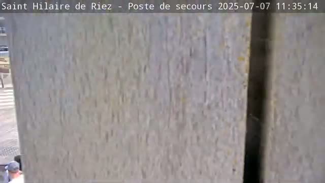 Saint-Hilaire-de-Riez,  Plage des Soxiante Bornes-Salins-Becs-Mouttes-Pege Beaches Live Cam - 	Les Sables-d'Olonne, Vendée, Pays de la Loire, France