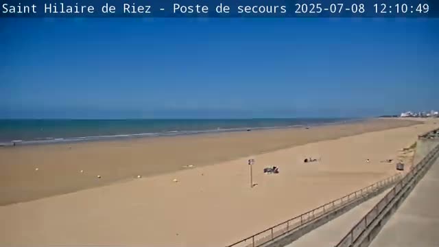 Saint-Hilaire-de-Riez,  Plage des Soxiante Bornes-Salins-Becs-Mouttes-Pege Beaches Live Cam - 	Les Sables-d'Olonne, Vendée, Pays de la Loire, France