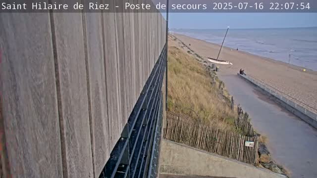 Saint-Hilaire-de-Riez,  Plage des Soxiante Bornes-Salins-Becs-Mouttes-Pege Beaches Live Cam - 	Les Sables-d'Olonne, Vendée, Pays de la Loire, France