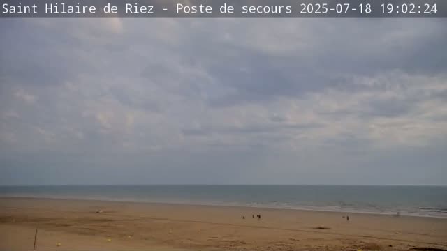 Saint-Hilaire-de-Riez,  Plage des Soxiante Bornes-Salins-Becs-Mouttes-Pege Beaches Live Cam - 	Les Sables-d'Olonne, Vendée, Pays de la Loire, France