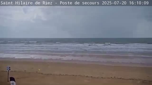 Saint-Hilaire-de-Riez,  Plage des Soxiante Bornes-Salins-Becs-Mouttes-Pege Beaches Live Cam - 	Les Sables-d'Olonne, Vendée, Pays de la Loire, France