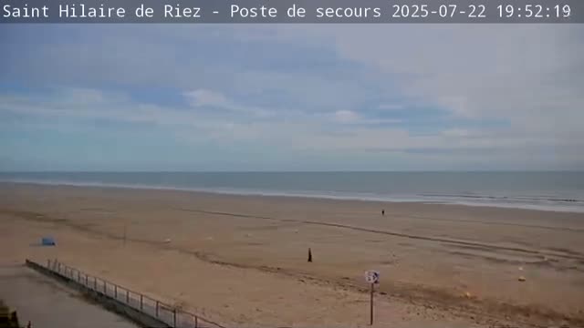 Saint-Hilaire-de-Riez,  Plage des Soxiante Bornes-Salins-Becs-Mouttes-Pege Beaches Live Cam - 	Les Sables-d'Olonne, Vendée, Pays de la Loire, France
