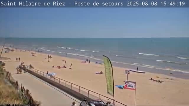 Saint-Hilaire-de-Riez,  Plage des Soxiante Bornes-Salins-Becs-Mouttes-Pege Beaches Live Cam - 	Les Sables-d'Olonne, Vendée, Pays de la Loire, France