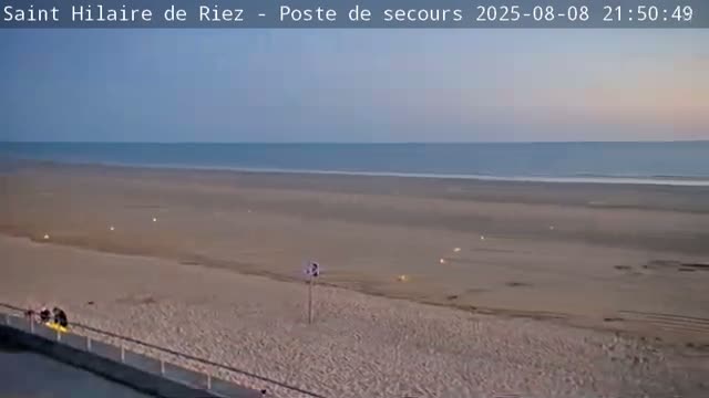 Saint-Hilaire-de-Riez,  Plage des Soxiante Bornes-Salins-Becs-Mouttes-Pege Beaches Live Cam - 	Les Sables-d'Olonne, Vendée, Pays de la Loire, France
