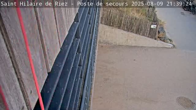Saint-Hilaire-de-Riez,  Plage des Soxiante Bornes-Salins-Becs-Mouttes-Pege Beaches Live Cam - 	Les Sables-d'Olonne, Vendée, Pays de la Loire, France