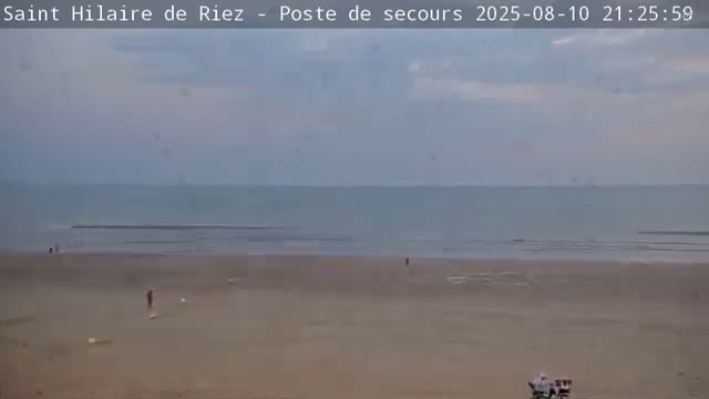 Saint-Hilaire-de-Riez,  Plage des Soxiante Bornes-Salins-Becs-Mouttes-Pege Beaches Live Cam - 	Les Sables-d'Olonne, Vendée, Pays de la Loire, France