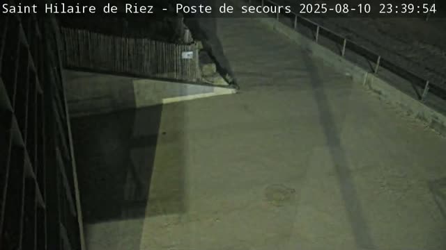 Saint-Hilaire-de-Riez,  Plage des Soxiante Bornes-Salins-Becs-Mouttes-Pege Beaches Live Cam - 	Les Sables-d'Olonne, Vendée, Pays de la Loire, France